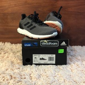 Adidas cloudfoam. NEW